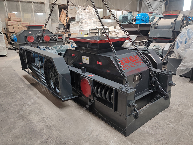 為何越來越多的礦山選擇雙齒輥而非顎式破碎機？這3點很關鍵！