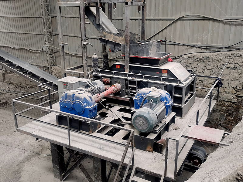 價格迷霧:影響一臺液壓對輥制砂機成本的四大核心因素 價格迷霧:影響一臺液壓對輥制砂機成本的四大核心因素